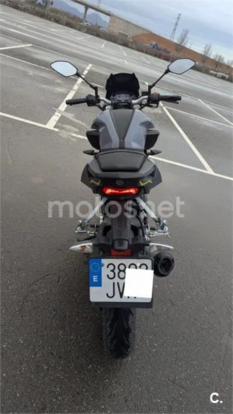 Yamaha MT-125 – Vista 5