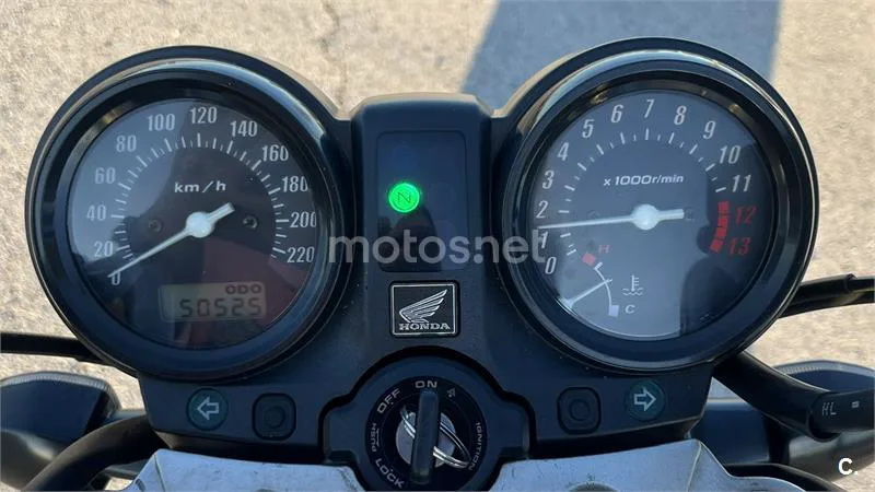 Honda CBF 600N – Vista 4