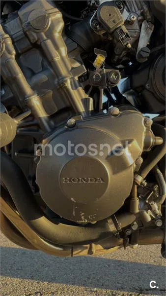 Honda CBF 600N – Vista 8