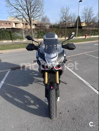 Aprilia Caponord – Vista 3
