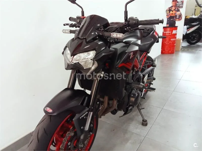 Kawasaki Z900 – Vista 3
