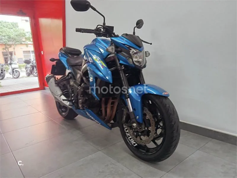 Suzuki GSX-S750 – Vista 10