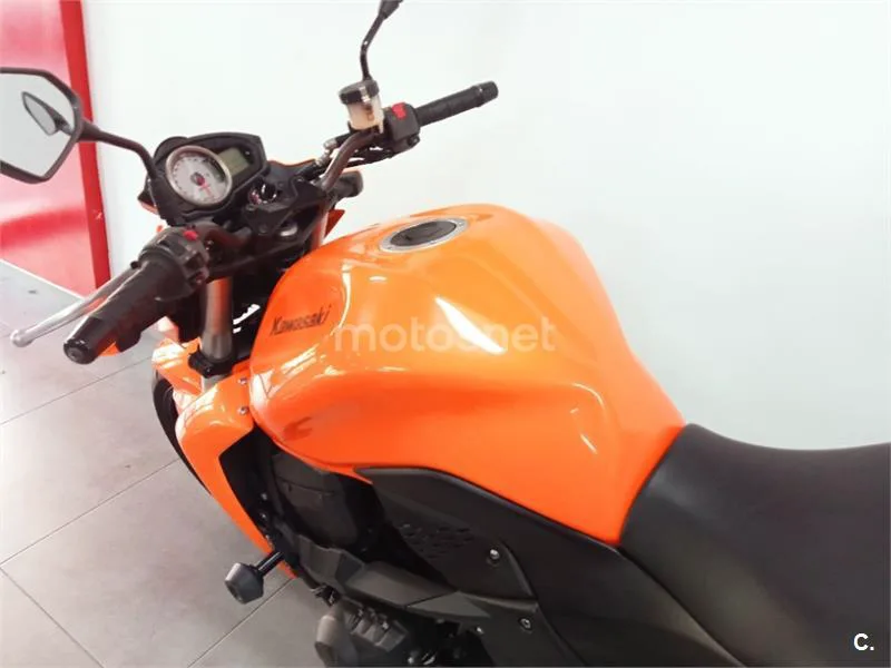 Kawasaki Z750 – Vista 3