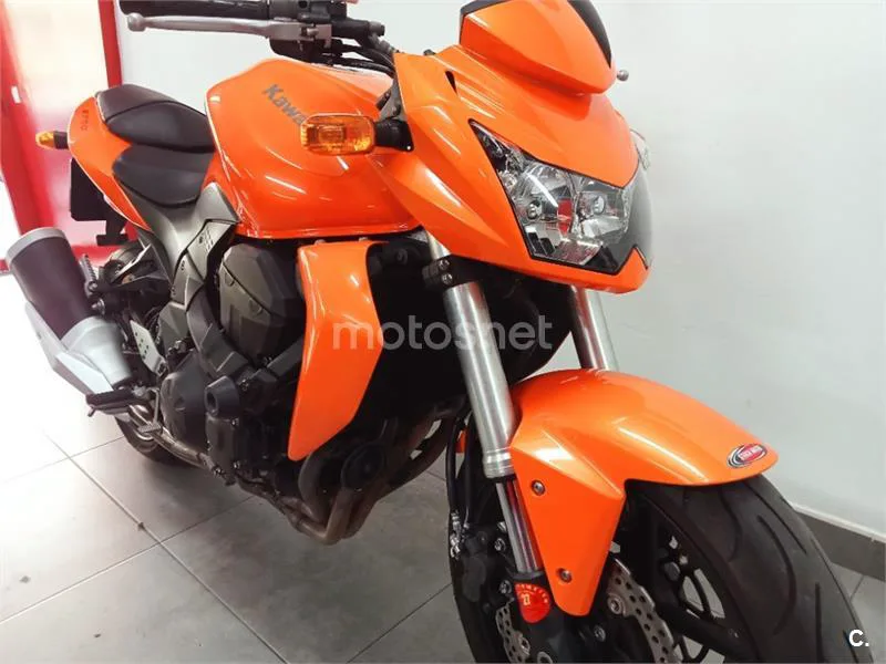 Kawasaki Z750 – Vista 10