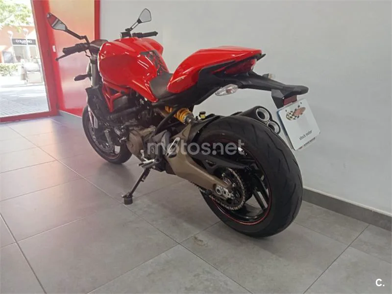 Ducati Monster 821 – Vista 5