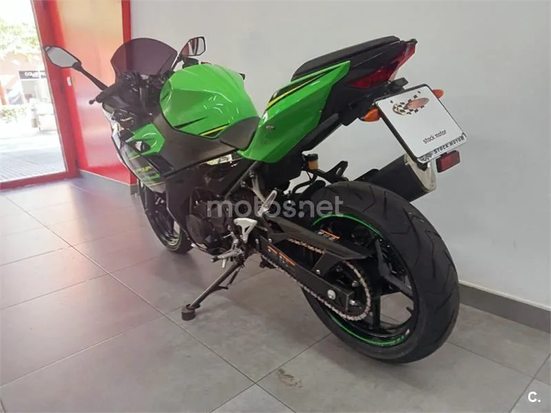Kawasaki Ninja 400 – Vista 5