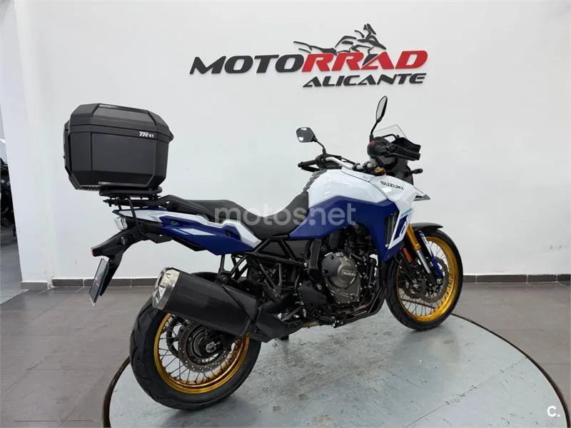 Suzuki V-Strom 800 – Vista 3