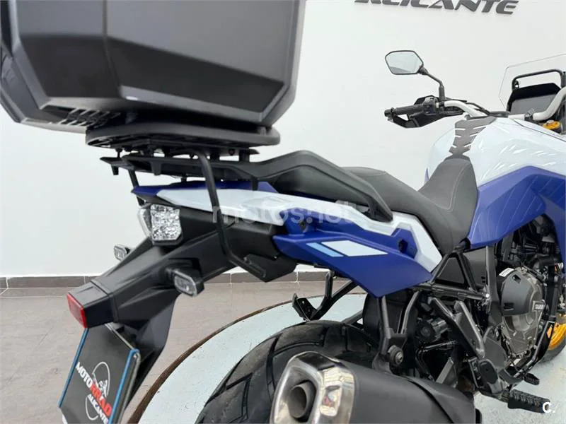 Suzuki V-Strom 800 – Vista 6