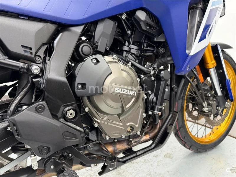 Suzuki V-Strom 800 – Vista 7