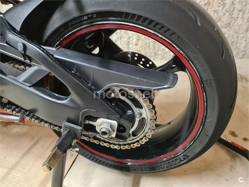 Suzuki GSX R1000 – Vista 10