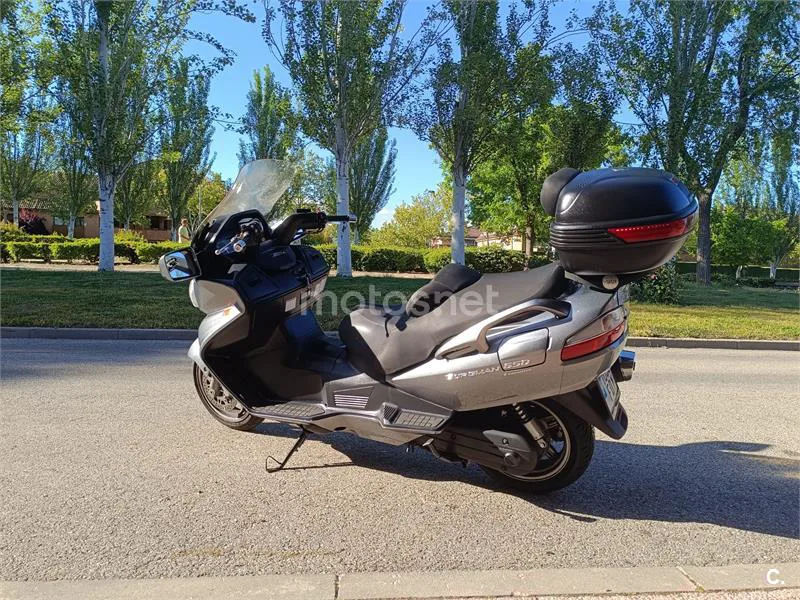 Suzuki Burgman 650 Executive – Vista 5
