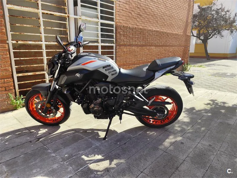 Yamaha MT-07 – Vista 2