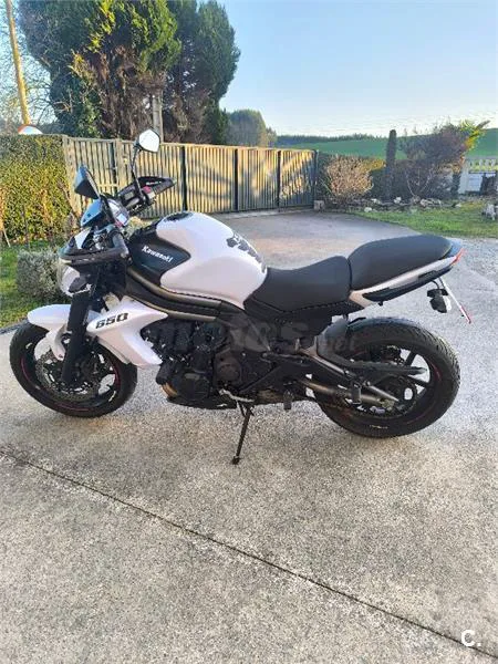 Kawasaki ER-6N – Vista 3