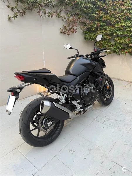 Honda CB 750 – Vista 3