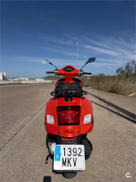 Vespa GTS 125 – Vista 4
