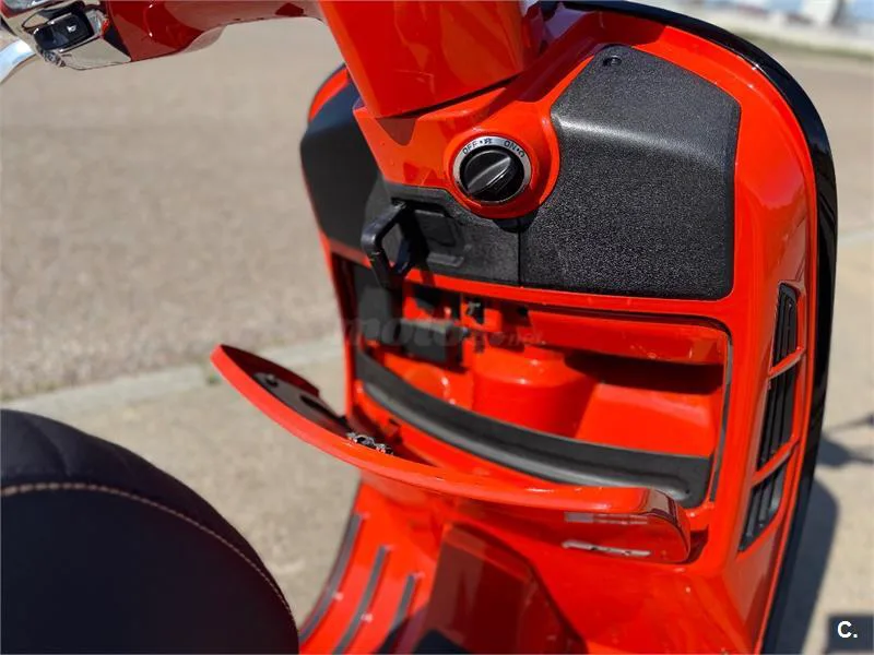 Vespa GTS 125 – Vista 7