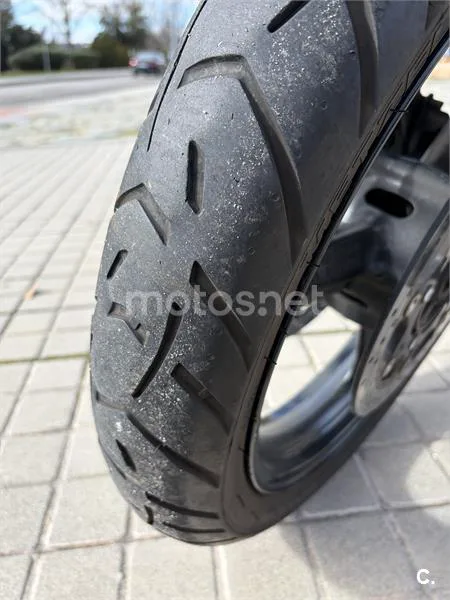 Suzuki V-Strom 650 – Vista 2