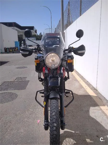 Royal Enfield Himalayan 410 – Vista 3
