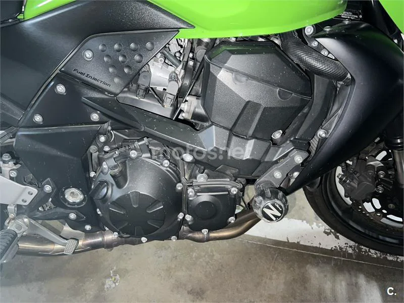 Kawasaki Z 750 – Vista 3