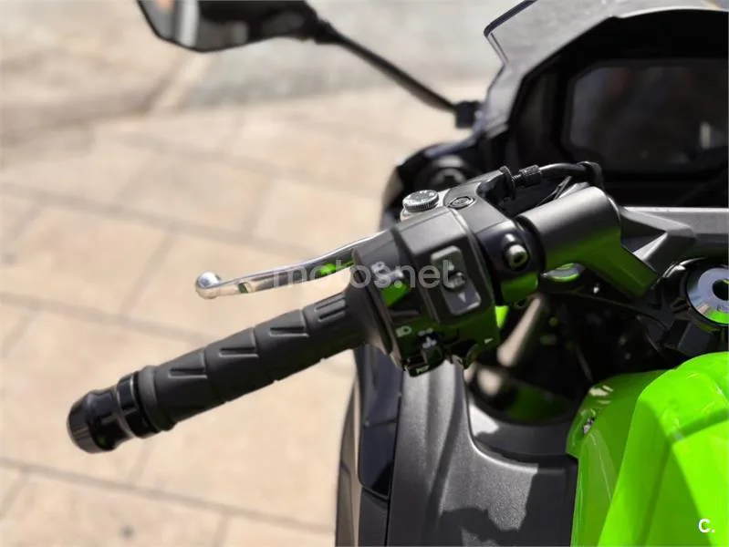 Kawasaki Ninja 650 – Vista 14