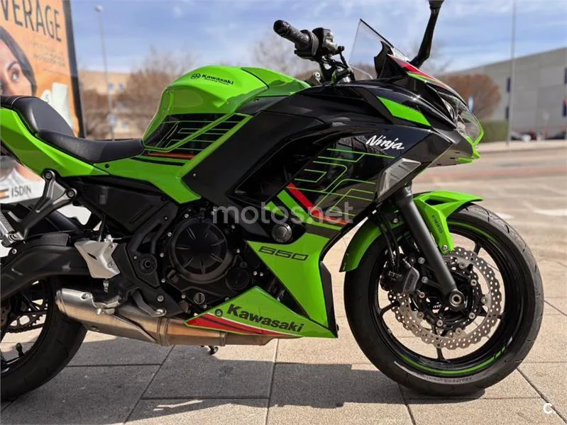Kawasaki Ninja 650 – Vista 7