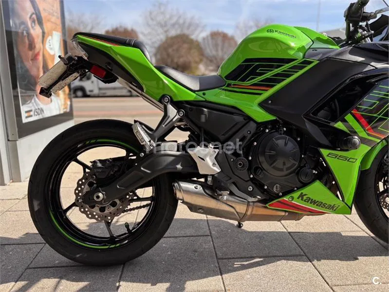 Kawasaki Ninja 650 – Vista 9