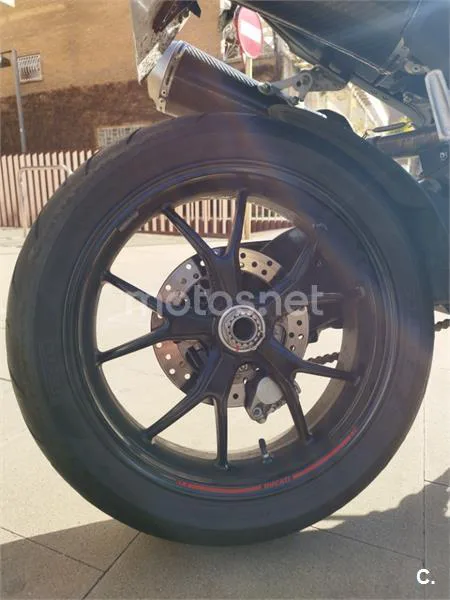 Ducati Monster 796 – Vista 11