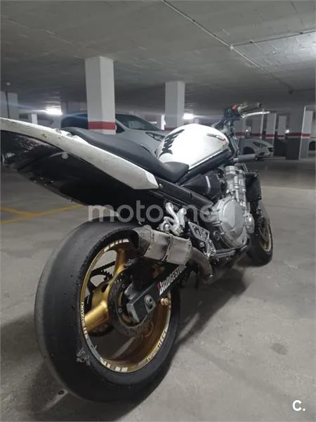 Suzuki GSX 650 F – Vista 4