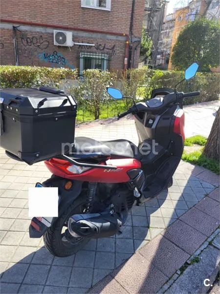 Yamaha NMAX – Vista 3