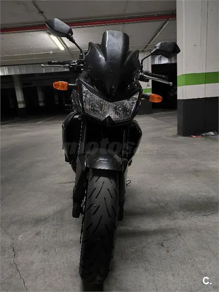 Kawasaki Z 750 – Vista 4