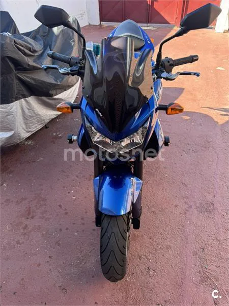 Kawasaki Z750 – Vista 4
