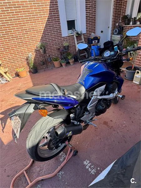 Kawasaki Z750 – Vista 7