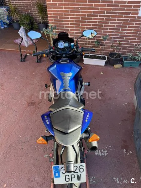 Kawasaki Z750 – Vista 9