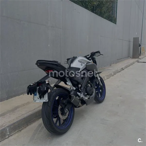 Yamaha MT-125 – Vista 2