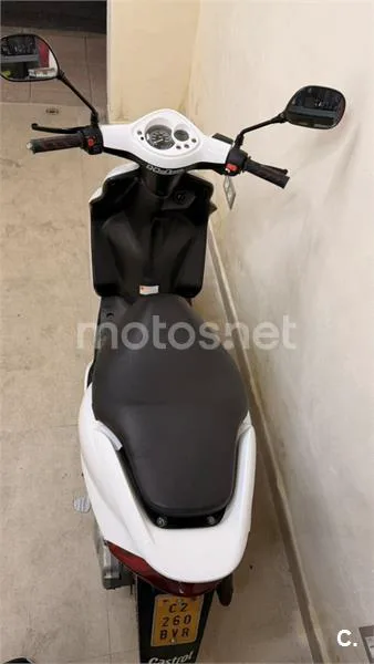 Yamaha Jog 50 RR – Vista 6