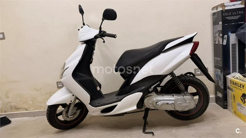 Yamaha Jog 50 RR – Vista 7