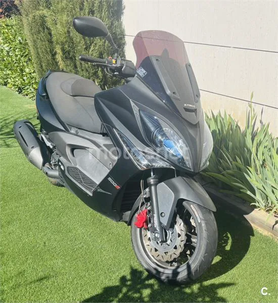 Kymco Xciting 500 R – Vista 2