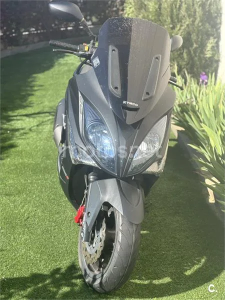 Kymco Xciting 500 R – Vista 4