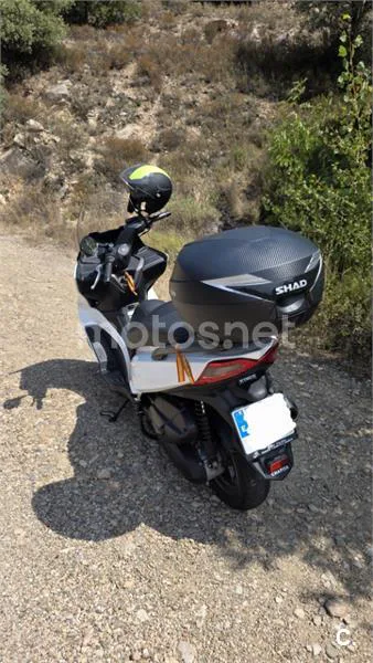 Kymco Grand Dink 125 – Vista 3
