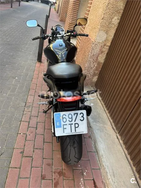 Honda CB 600 F – Vista 4