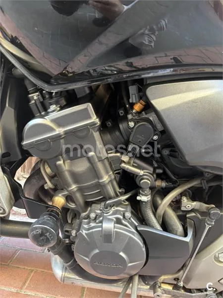 Honda CB 600 F – Vista 8