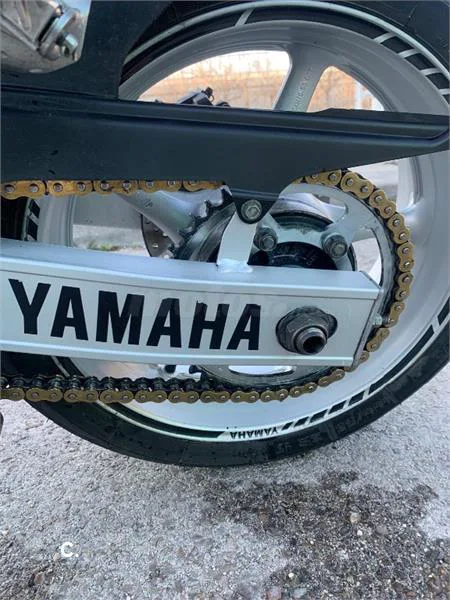 Yamaha FZ6 S – Vista 7