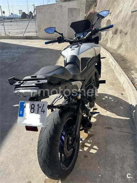 Yamaha MT-09 Tracer – Vista 3