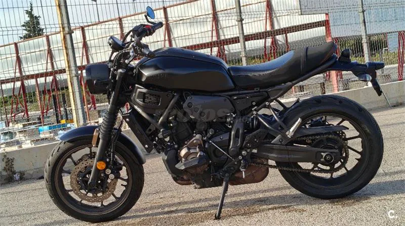 Yamaha XSR700 – Vista 4