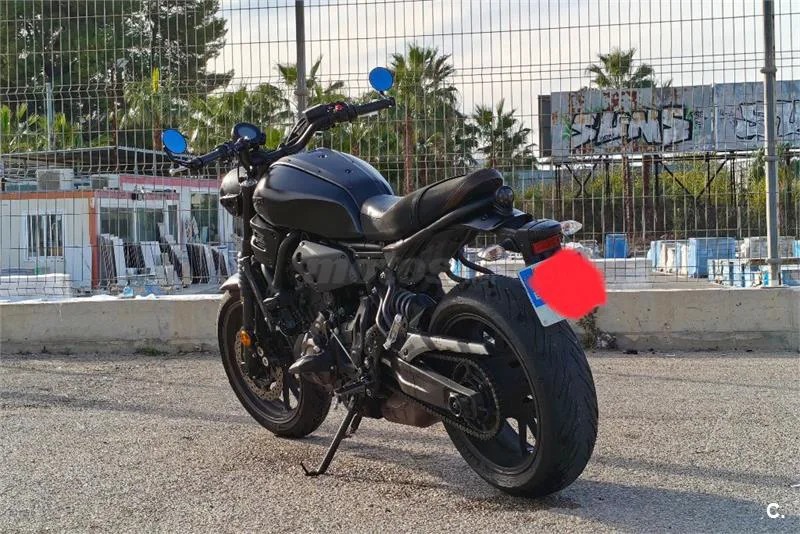 Yamaha XSR700 – Vista 5