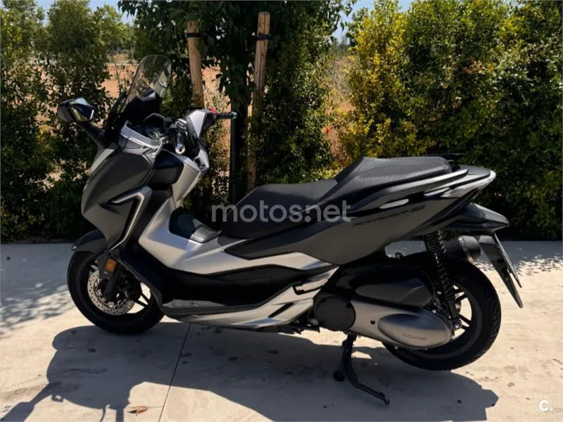 Honda Forza – Vista 9