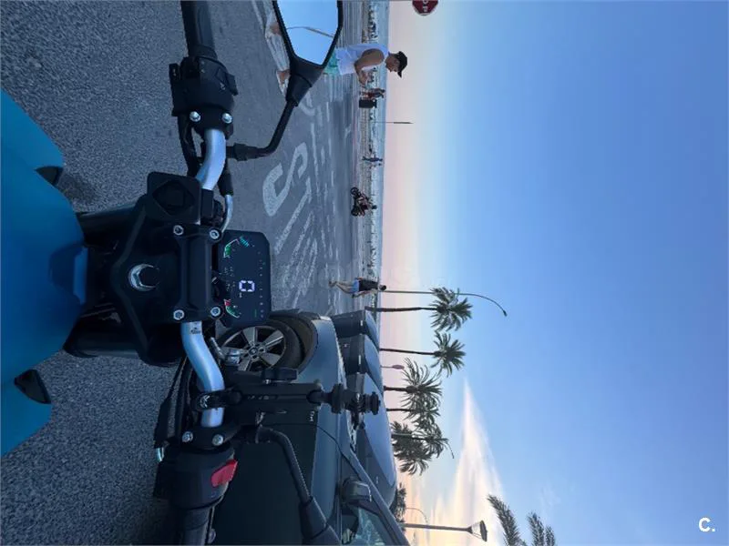 Voge 125R – Vista 4