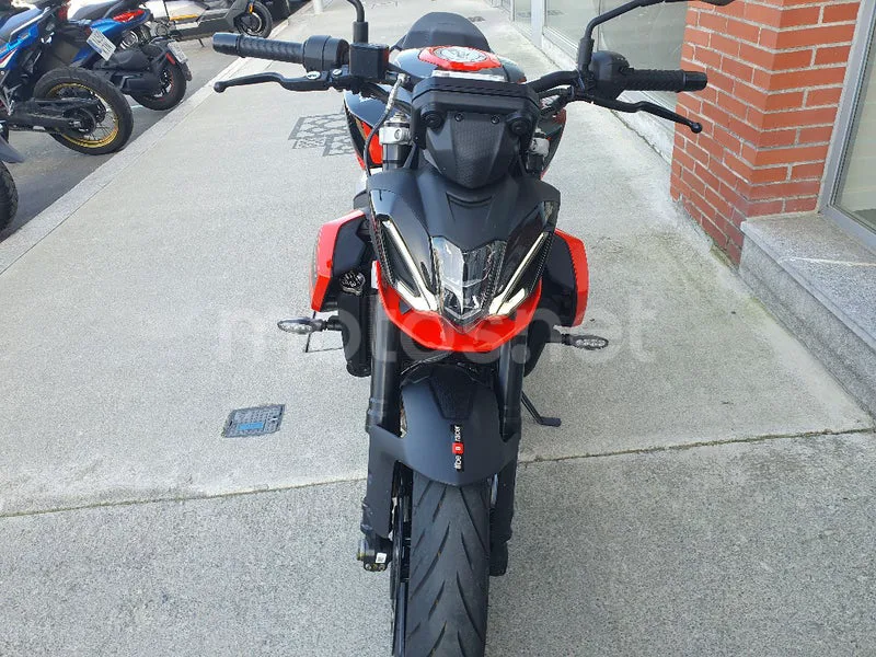 Aprilia Tuono 457 – Vista 9