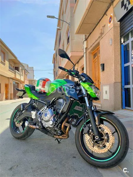 Kawasaki Z650 – Vista 3