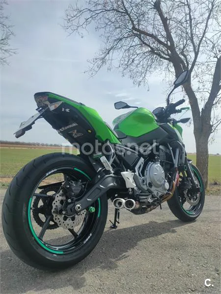 Kawasaki Z650 – Vista 4